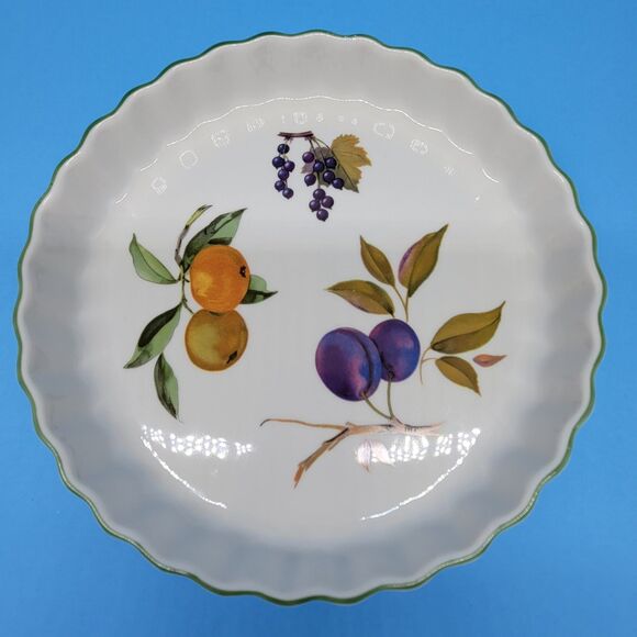 Royal Worsester Evesham Vale Green Trim England 9" Quiche Dish VGC - Picture 6 of 9